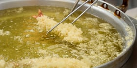 天ぷら揚げ